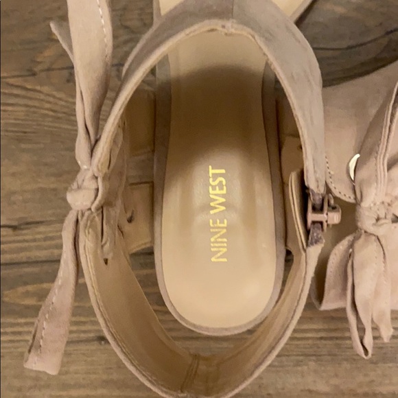 Nude sandals - Picture 3 of 4